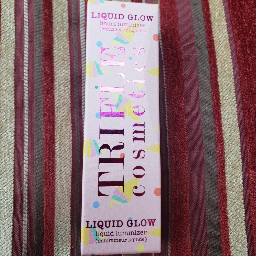 Trifle cosmetics liquid glow